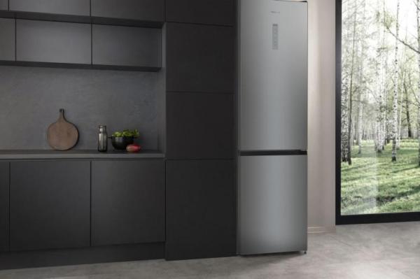 HISENSE RB470N4SIA  2+3 ROKY ZÁRUKA