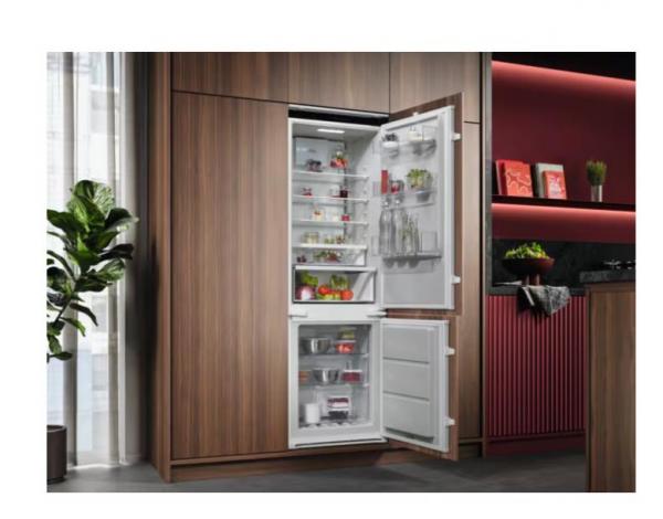 AEG TC6MS18FDS + CASHBACK 2.500,- Kč