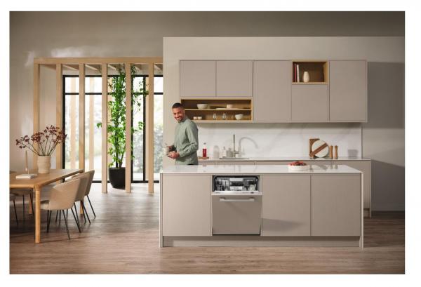 MIELE G 5450 SCVi Active Plus Nerez