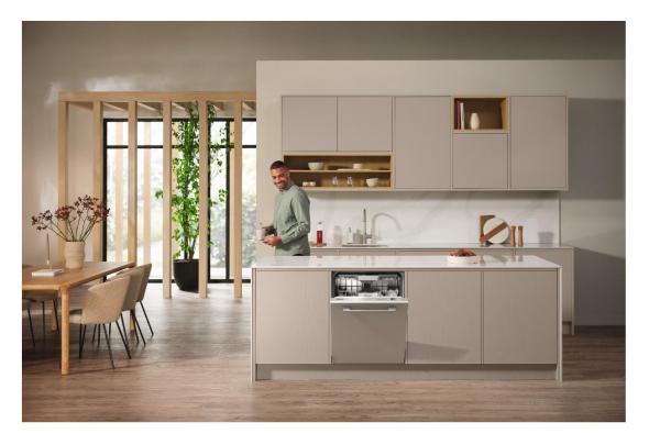 MIELE G 5856 SCVi XXL Active Plus Nerez