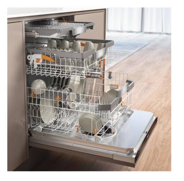 MIELE G 7980 SCVi AutoDos K2O CleanSteel/Obsidian černá