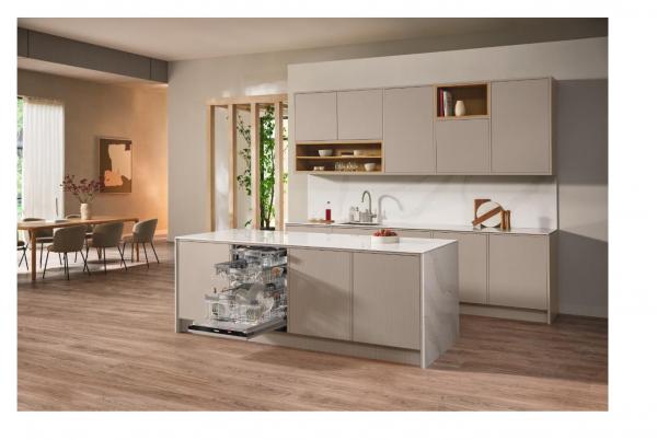 MIELE G 7980 SCVi AutoDos K2O CleanSteel/Obsidian černá