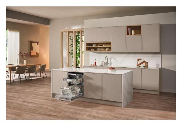 MIELE G 7085 SCVi XXL AutoDos Nerez
