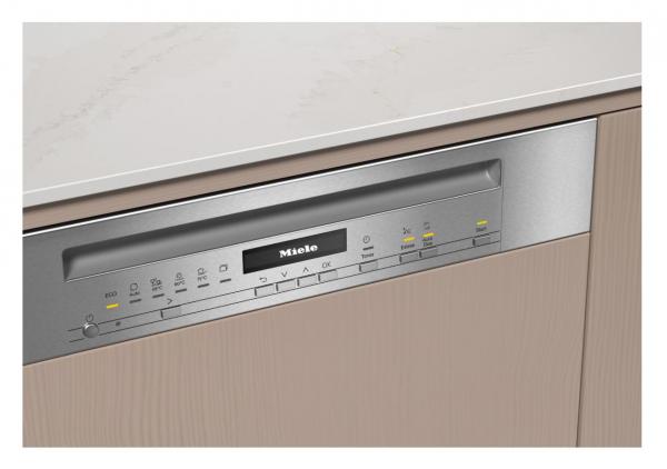 MIELE G 7040 SCi AutoDos Nerez CleanSteel