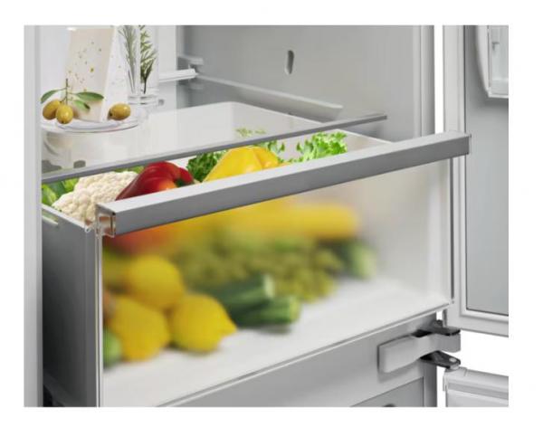 ELECTROLUX LNA7CE18S + CASHBACK 2000 -, KČ