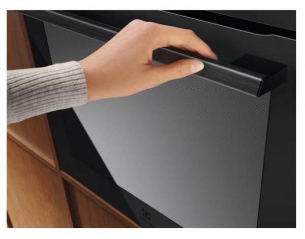ELECTROLUX EOE9P3XT